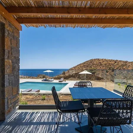 Villa Celine Private Residences *