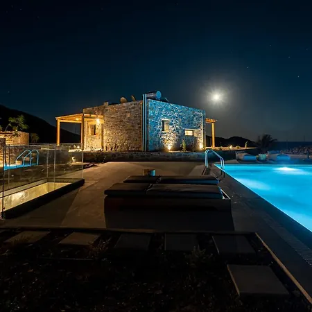 Celine Private Residences Villa Lentas